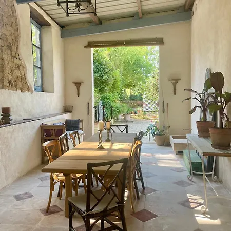 Maison Des Freres Leglise