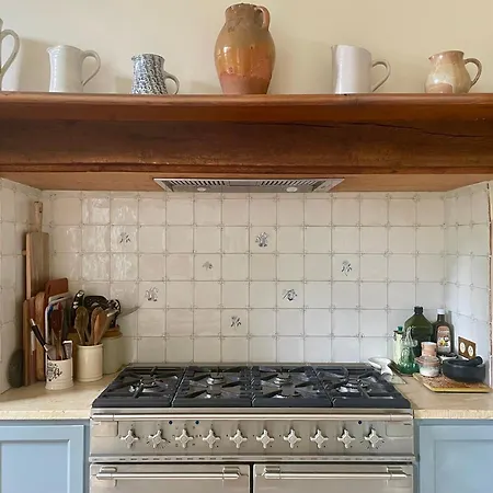 Maison Des Freres Leglise Βίλα