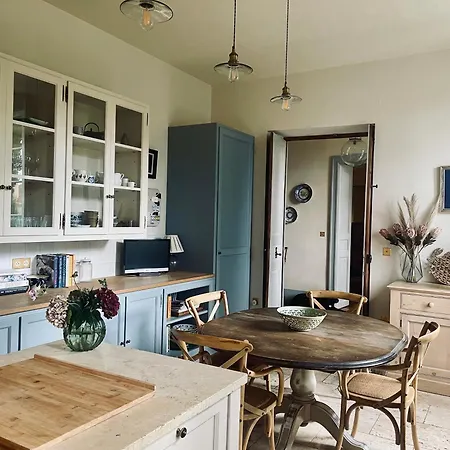 Maison Des Freres Leglise * Miélan