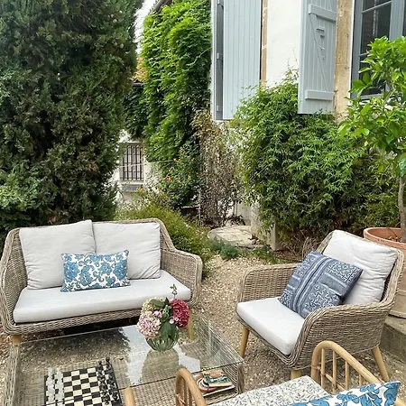 Maison Des Freres Leglise *