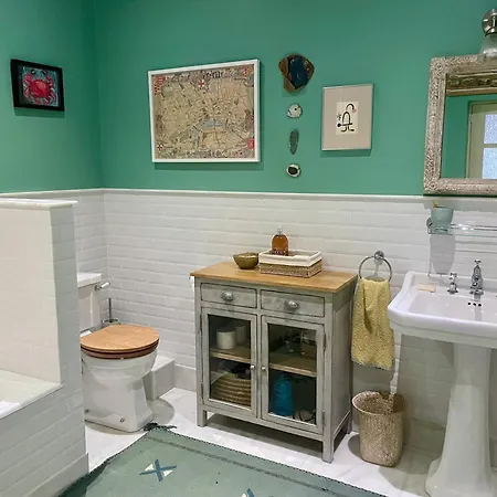 Maison Des Freres Leglise Villa Miélan