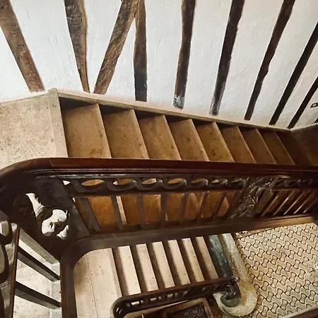 Maison Des Freres Leglise * Miélan